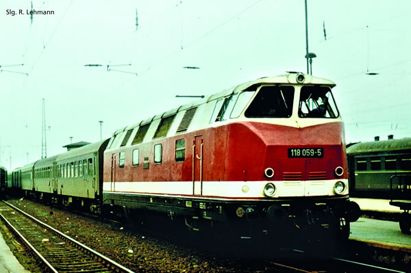 Piko 52578 HO Scale 1/87 118 059-5 GFK Diesel DR IV