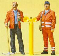 Preiser 45005 G Scale People Working -- Modern Track Workers