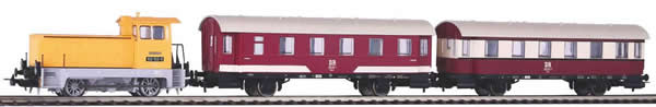 Piko 58135 HO Scale 1/87 Local Train Set BR 102.1 Diesel + 2 Coaches DR IV
