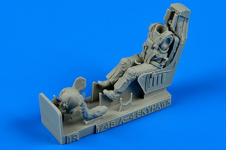 Aerobonus 480078 1/48 USN A4A/B/C/E/F/M Skyhawk Fighter Pilot w/Ejection Seat