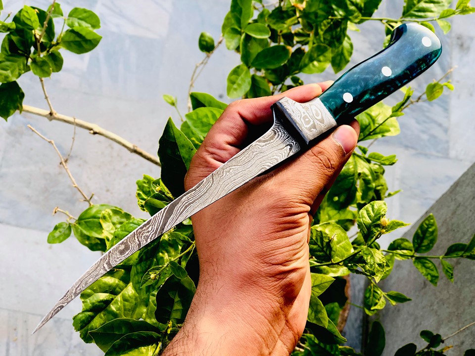 Filleting Knife – 7" Damascus Steel Blade