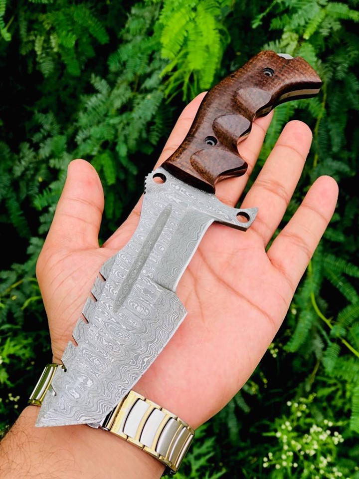 10-Inch Tracker Knife for Sale 10-Inch - Full Tang Damascus Steel Blade, Micarta G10 Handle, Horizontal Leather Sheath - KBS Knives Store