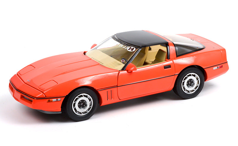 Greenlight 13595 1/18 Scale 1984 Chevrolet Corvette C4