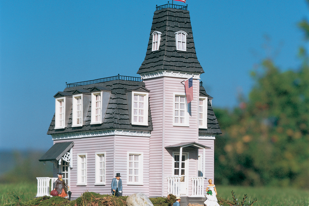PIKO 62023 G Scale The Mansion Kit