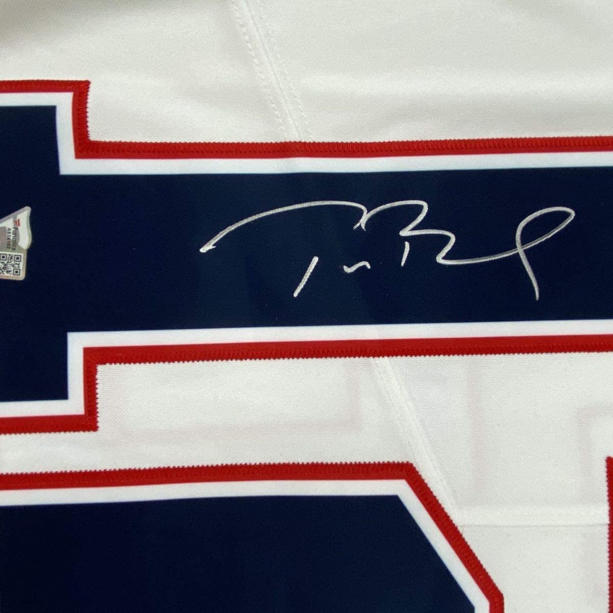 Autographed/Signed Tom Brady New England Patriots White Authentic Nike Limited Football Jersey Fanatics COA