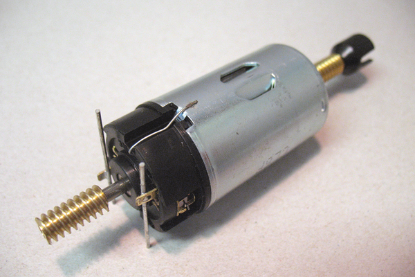 PIKO 36009 G Scale BB Motor for V60