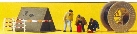 Preiser 10374 HO Scale People Working -- Telephone Workers w/Tent