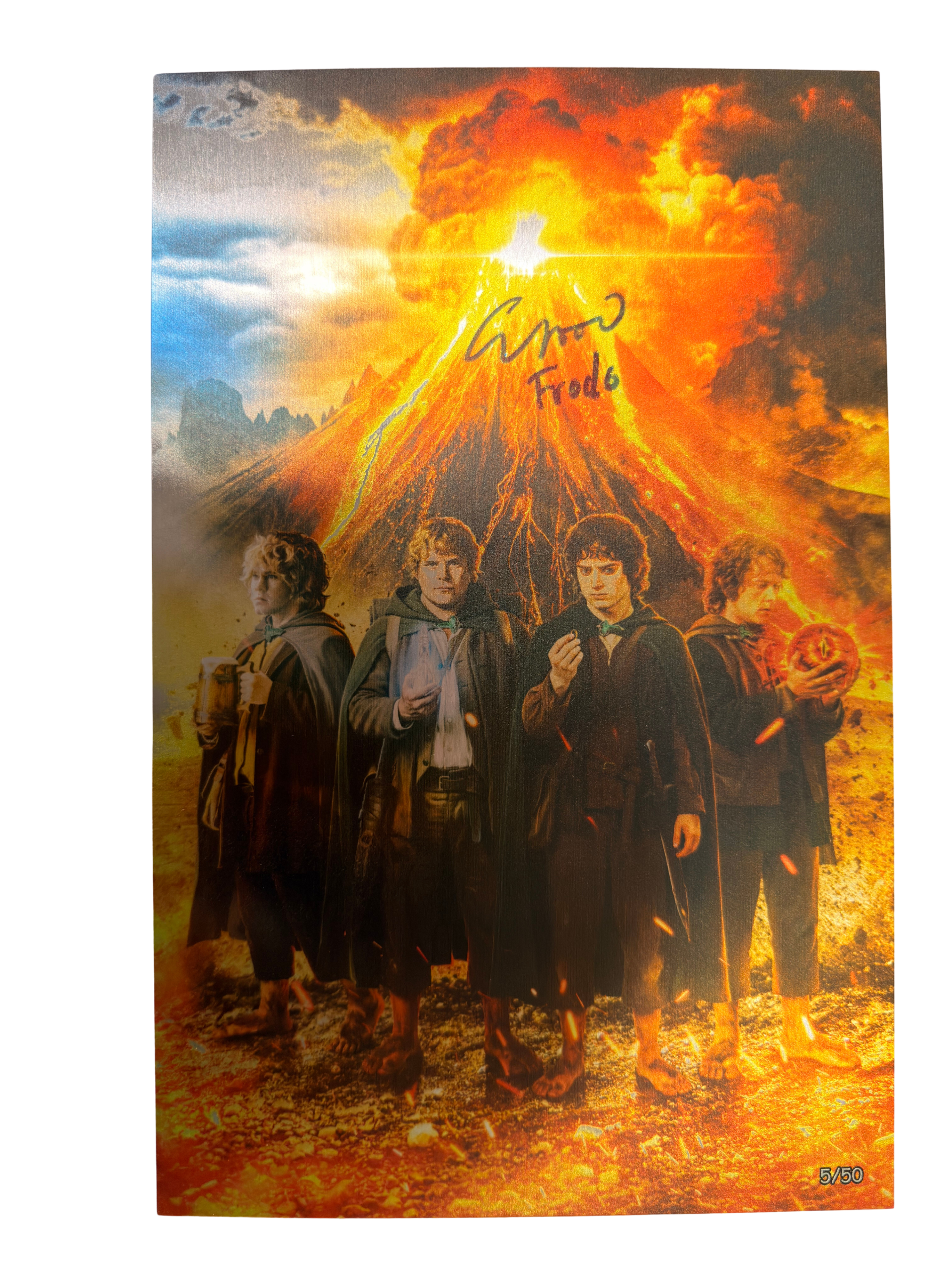 Fan Expo Chicago Lord of the Rings Exclusive Signed by Elijah Wood