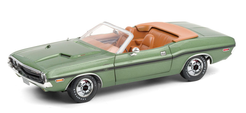 Greenlight 13586 1/18 Scale Mecum Auctions - 1970 Dodge Challenger R/T Convertible