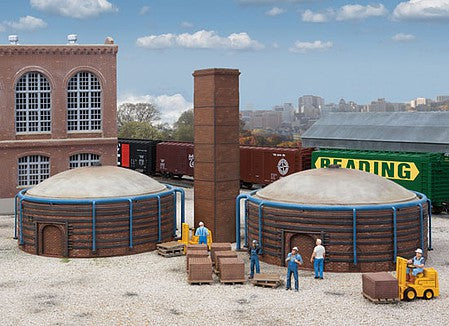 Walthers Cornerstone 933-4100 HO Scale Brick Kilns 2-Pack -- Kit