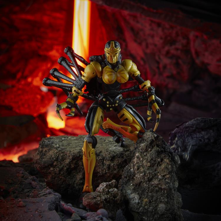 Transformers Generations Kingdom Deluxe - Blackarachnia Action Figure
