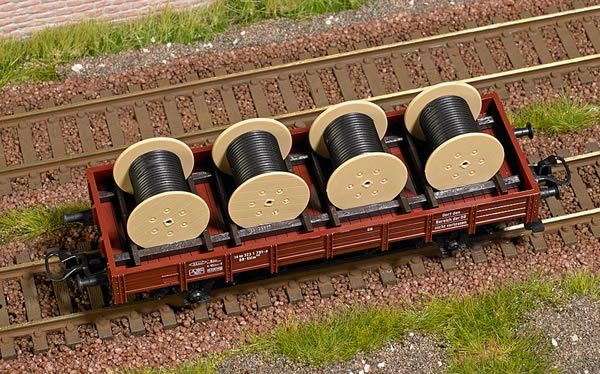 Busch 1681 HO Scale Cable Reel Load -- Fits European 2-Axle Low-Side Gondola