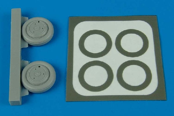 Aires 7218 1/72 Su15 Flagon Wheels & Paint Masks For TSM