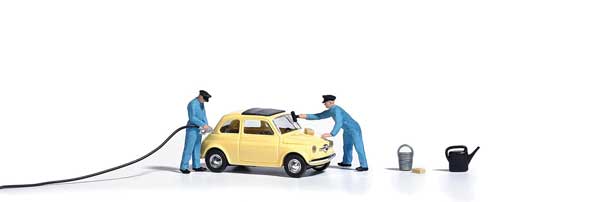 Busch 7820 HO Scale Complete Miniature Scene -- Fill 'Er Up Gas Station Scene