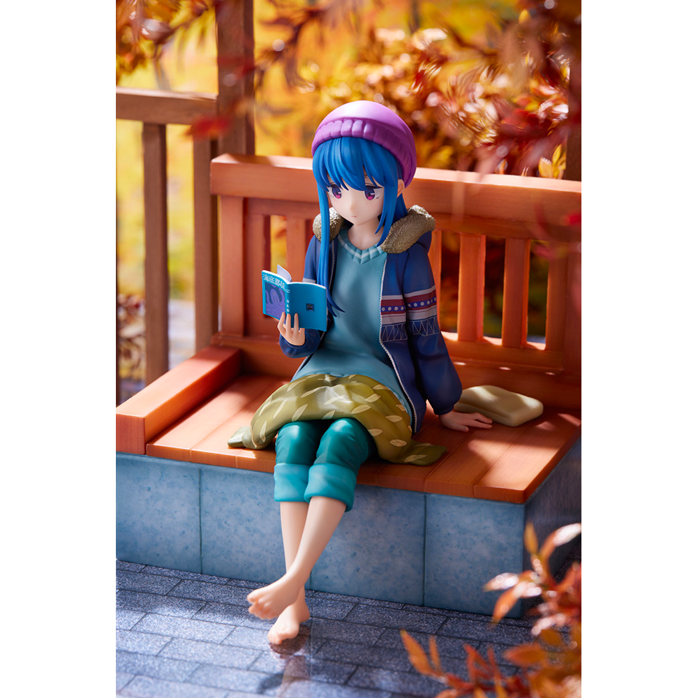 [PRE-ORDER] AmiAmi: Laid-Back Camp - Rin Shima (Footbath Ver.) 1/7 Scale Figure