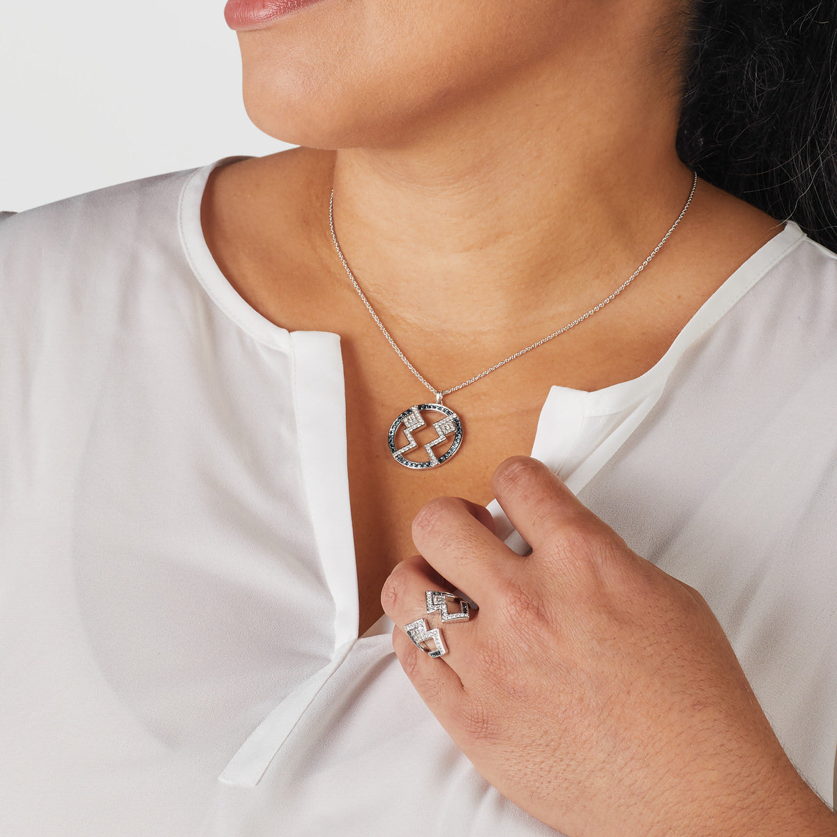 Star Wars X RockLove Ahsoka Tano Crystal Necklace