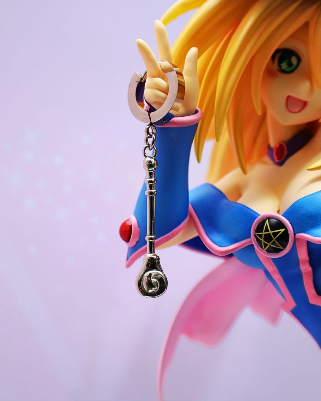 Yu-Gi-Oh!™ Dark Magician Girl Staff Earring