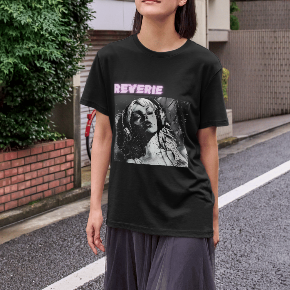 Retro Girl Oversize T-Shirt