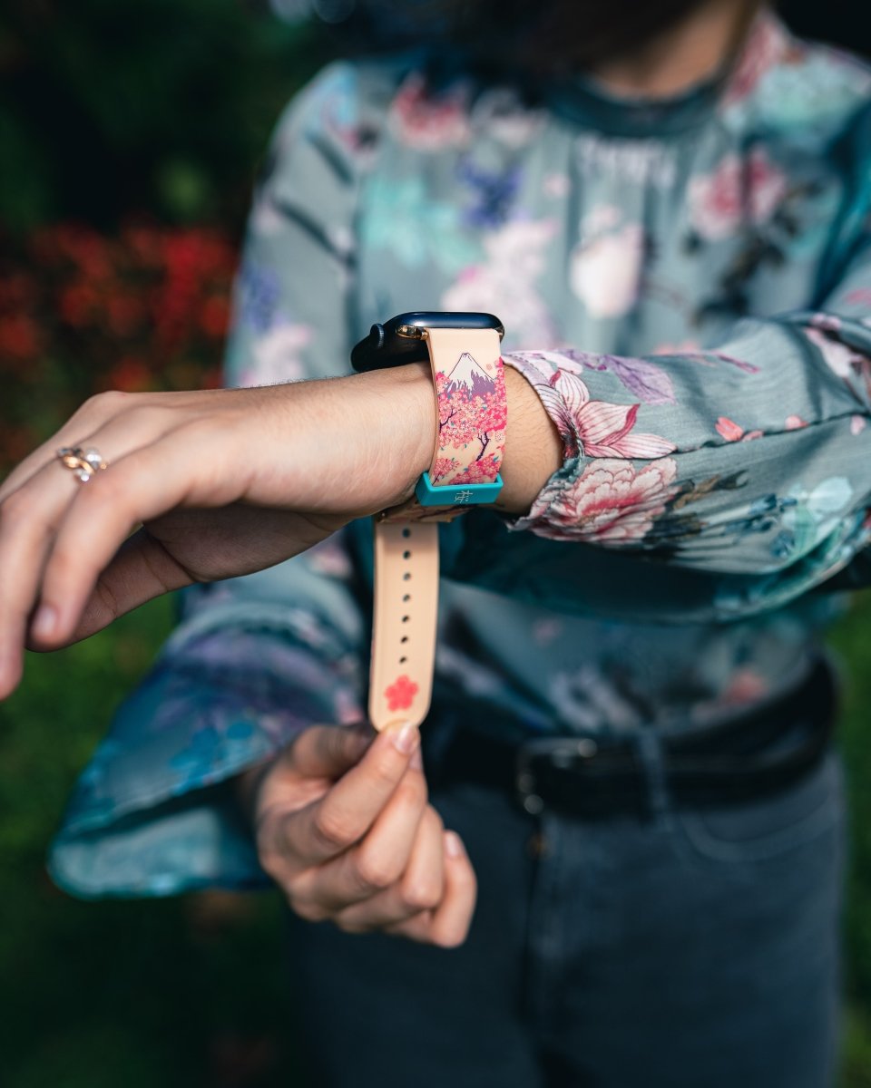 Hokusai - Cherry Blossom Smartwatch Band