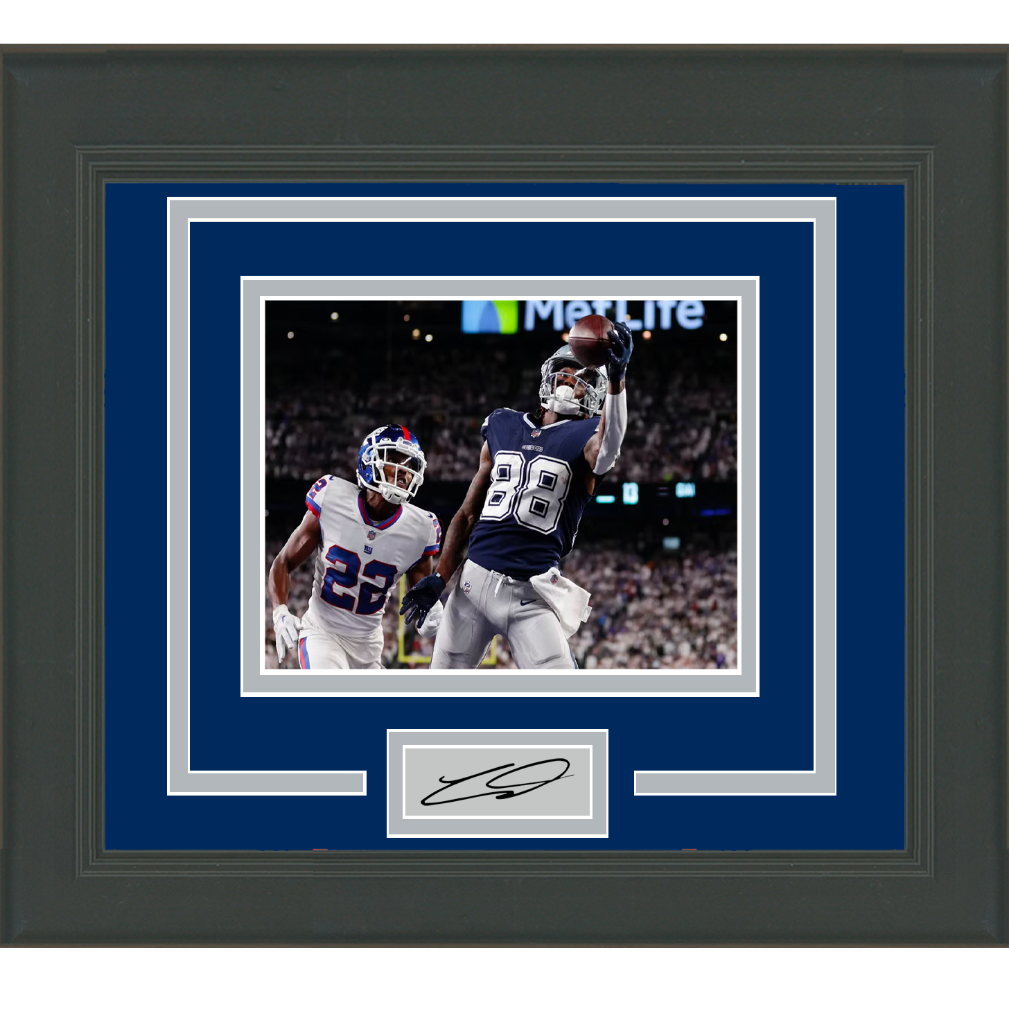 Framed CeeDee Lamb Facsimile Laser Engraved Signature Auto Dallas Cowboys 11x14 Football Photo