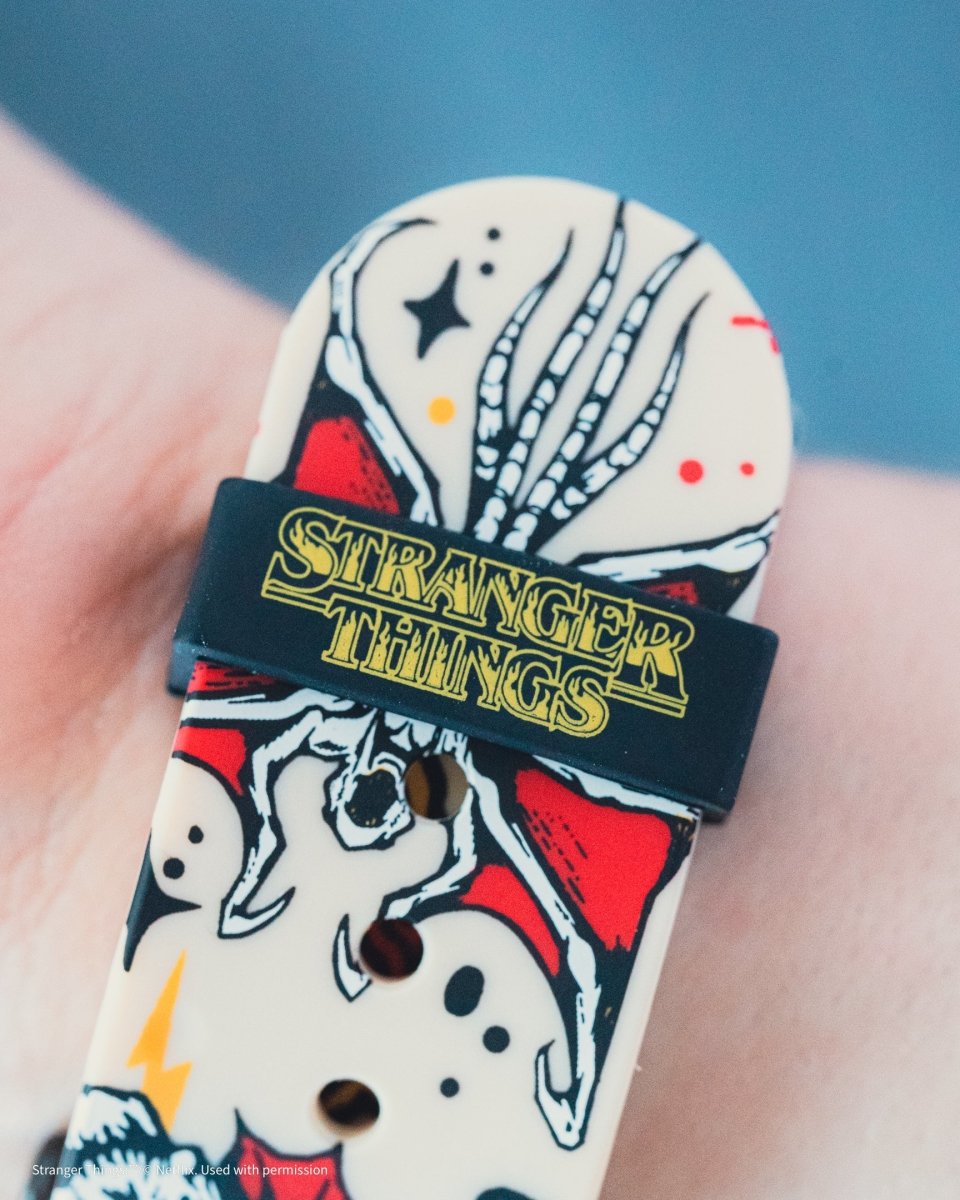 Netflix Stranger Things - Hellfire Club Smartwatch band