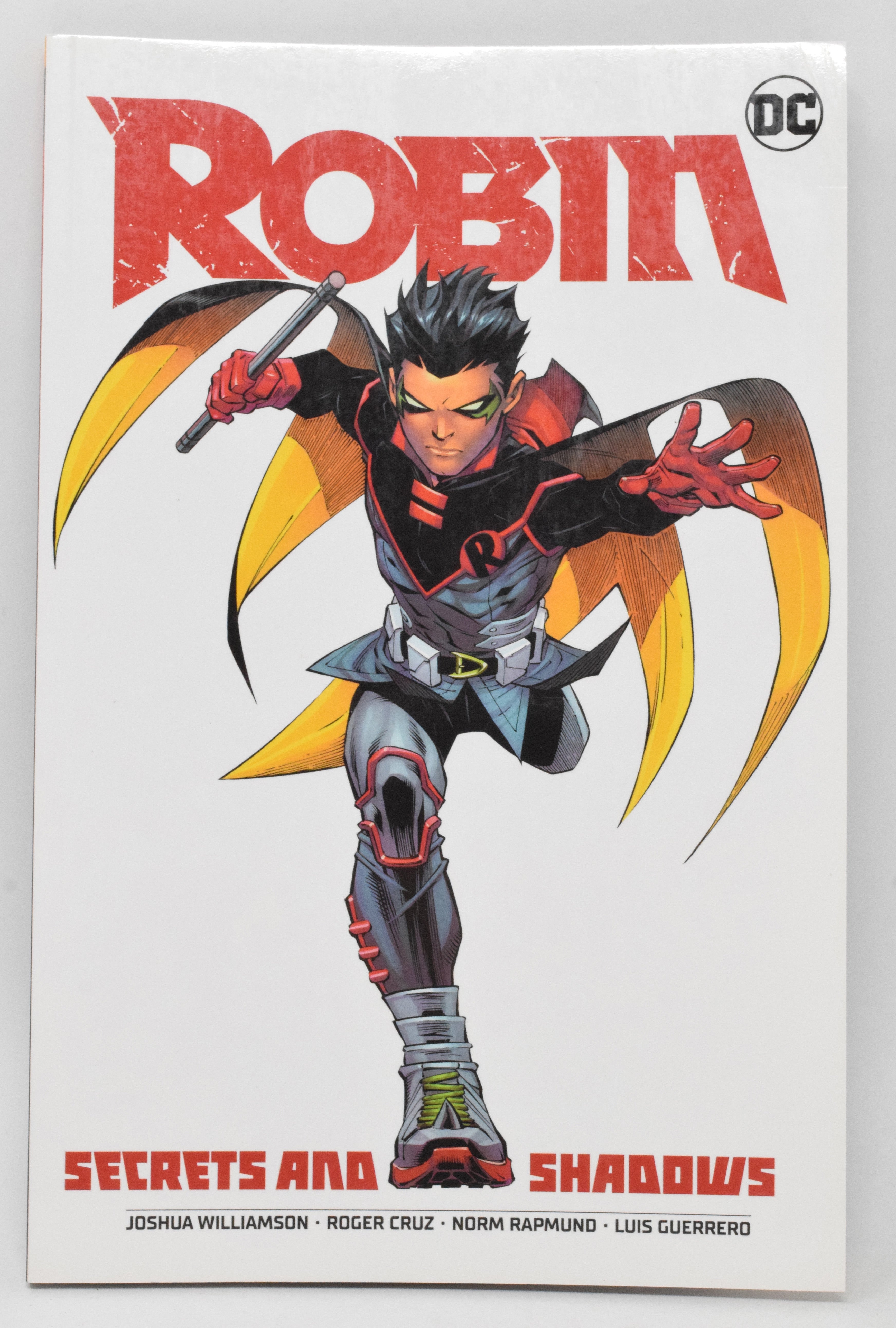 Robin Secrets And Shadows TP 3 DC 2023 VF Joshua Willliamson
