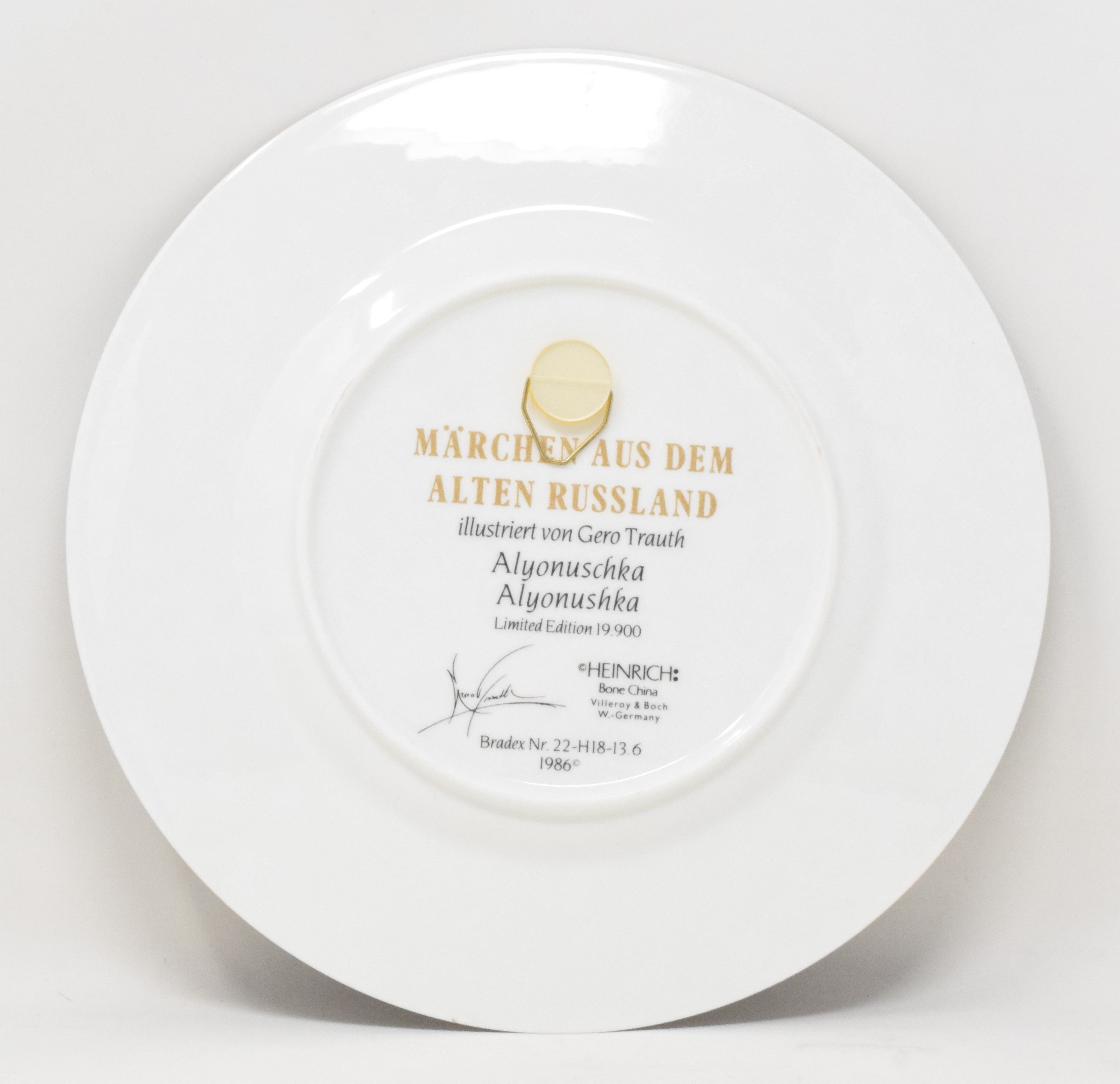 Villeroy Boch Heinrich Alyonushka Collector Plate 1986