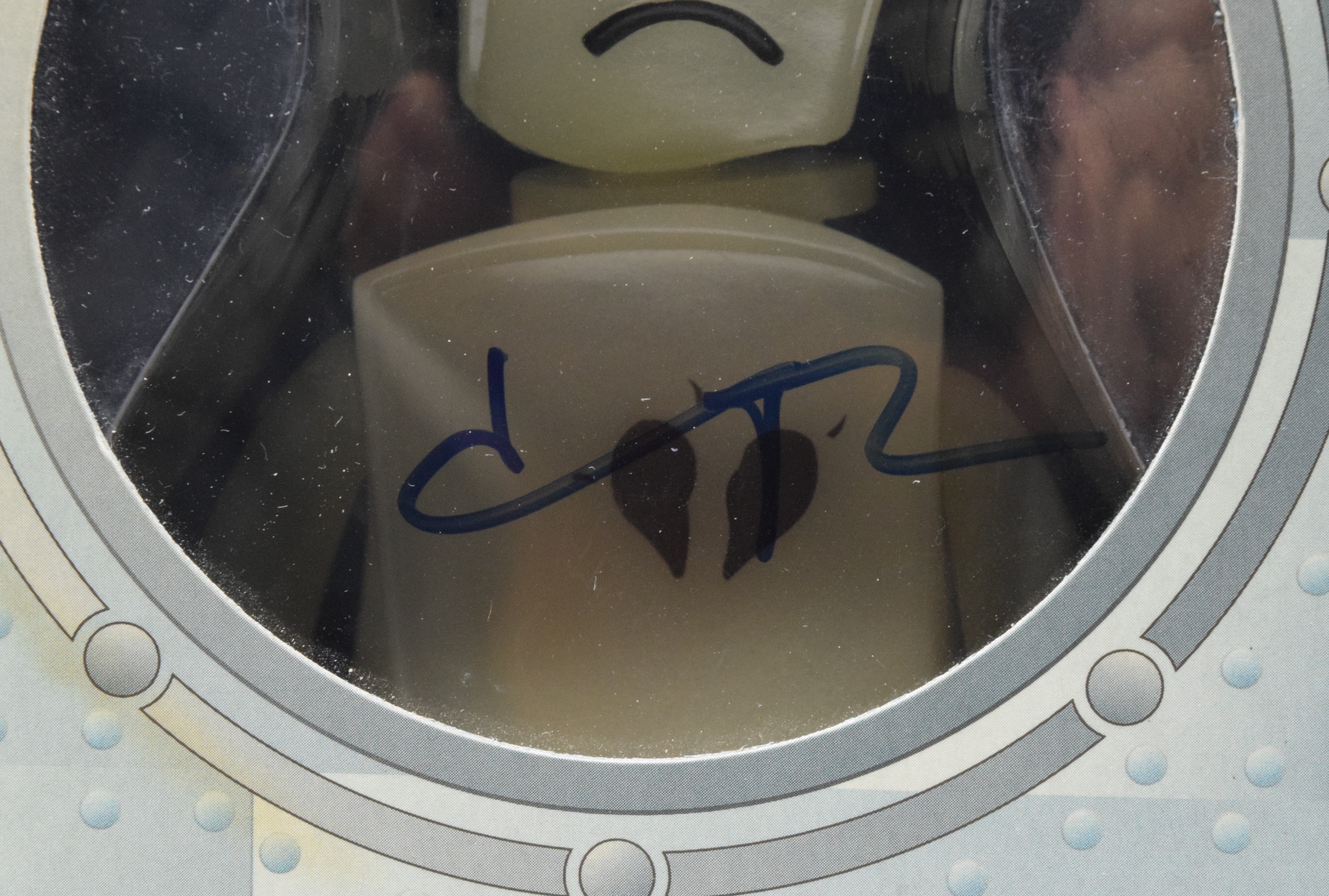 Broken Heart Robot Threezero Genshi Figure Signed Craig Anthony Perkins