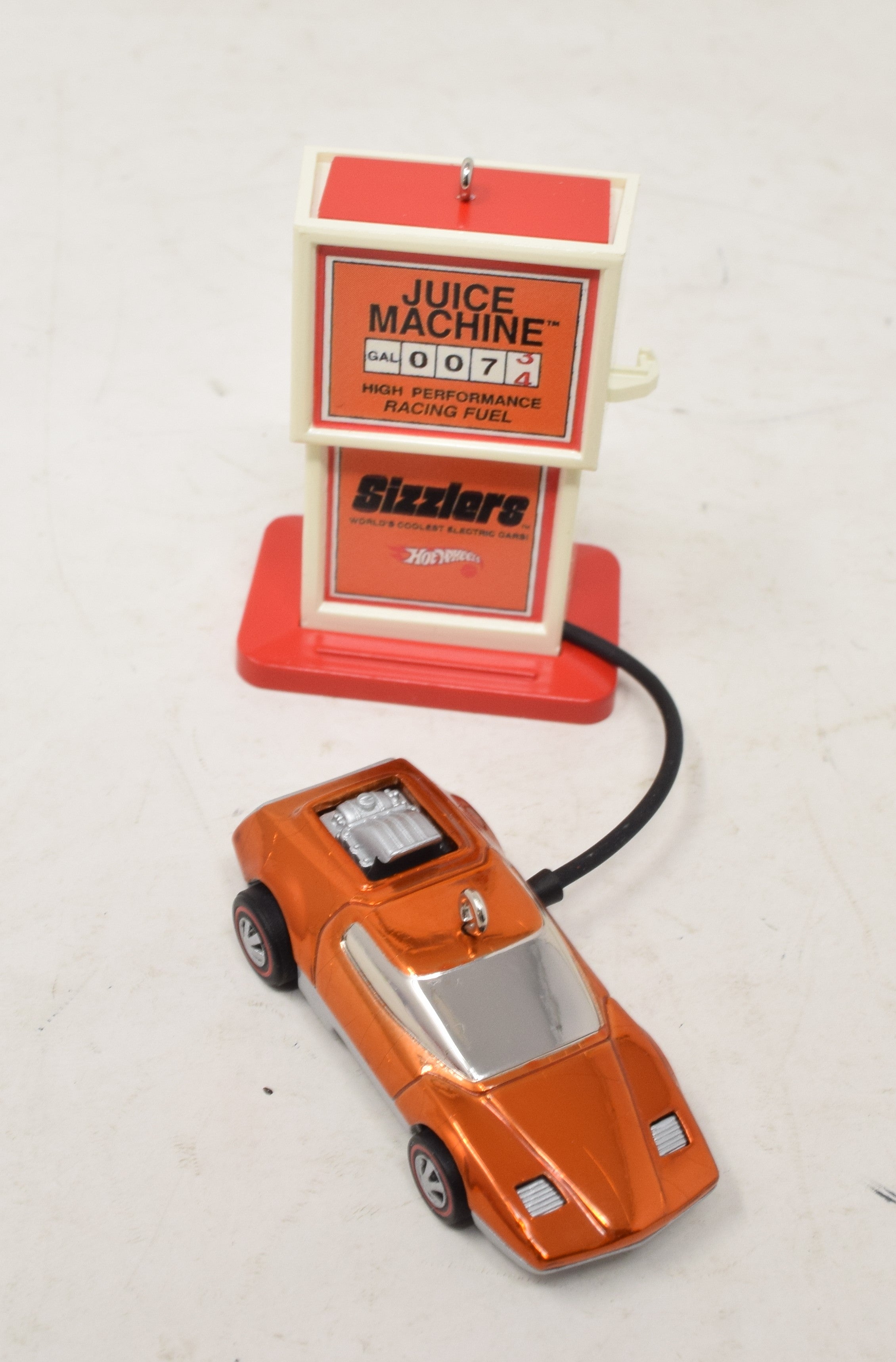 Hallmark Keepsake Ornament Hot Wheels Juice Machine Revvin Heaven Christmas 2002 NIB