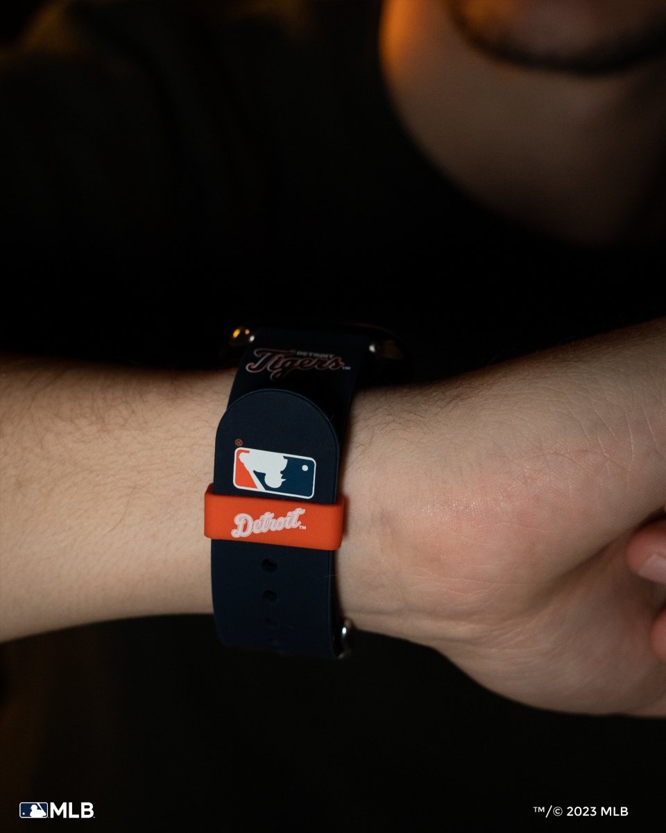 MLB Detroit Tigers Smartwatch Band