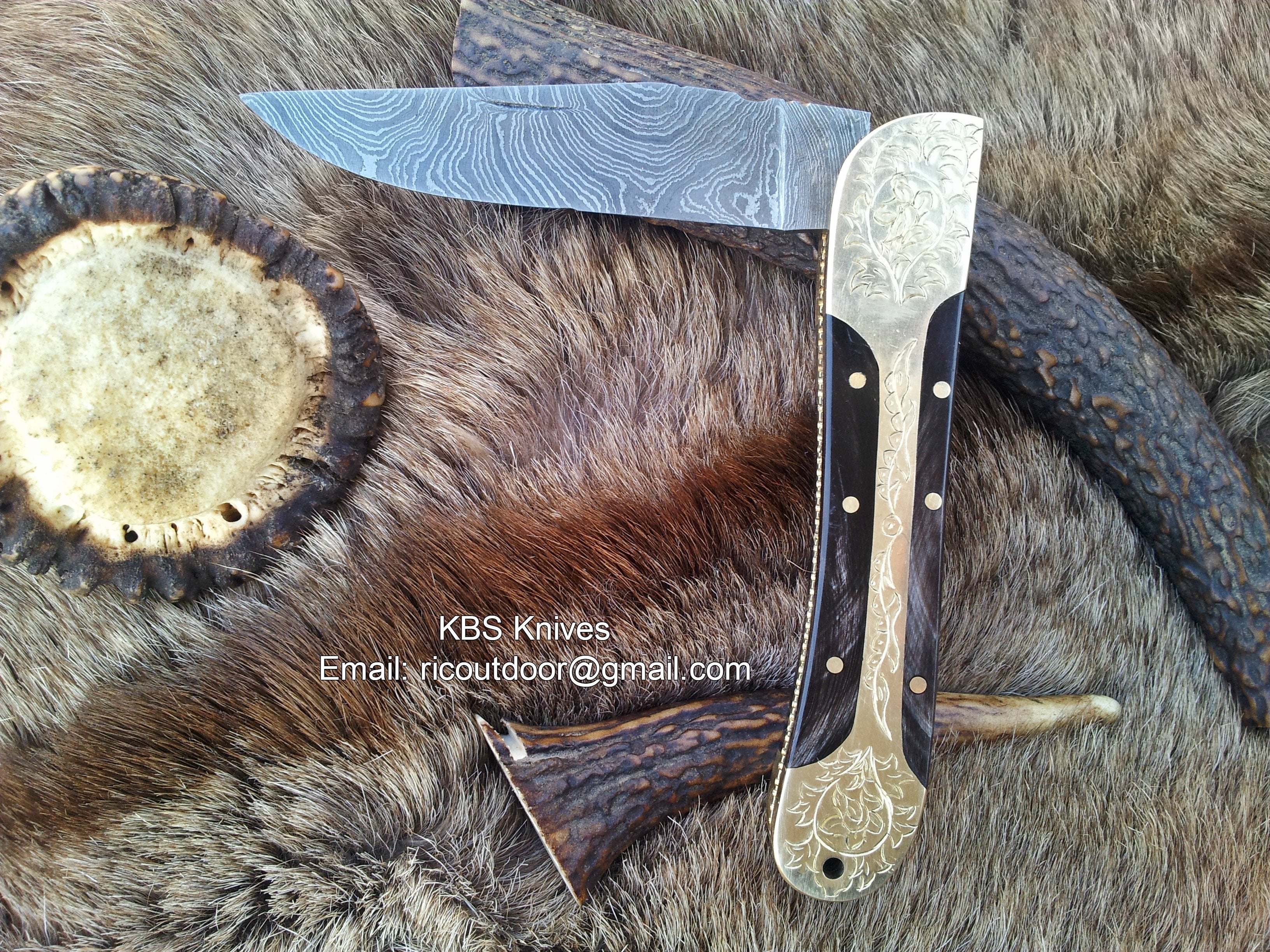 Everyday Carry Hand Engraved Damascus Steel Folding Pocket Knife with Buffalo Horn Handle – The HornGuard