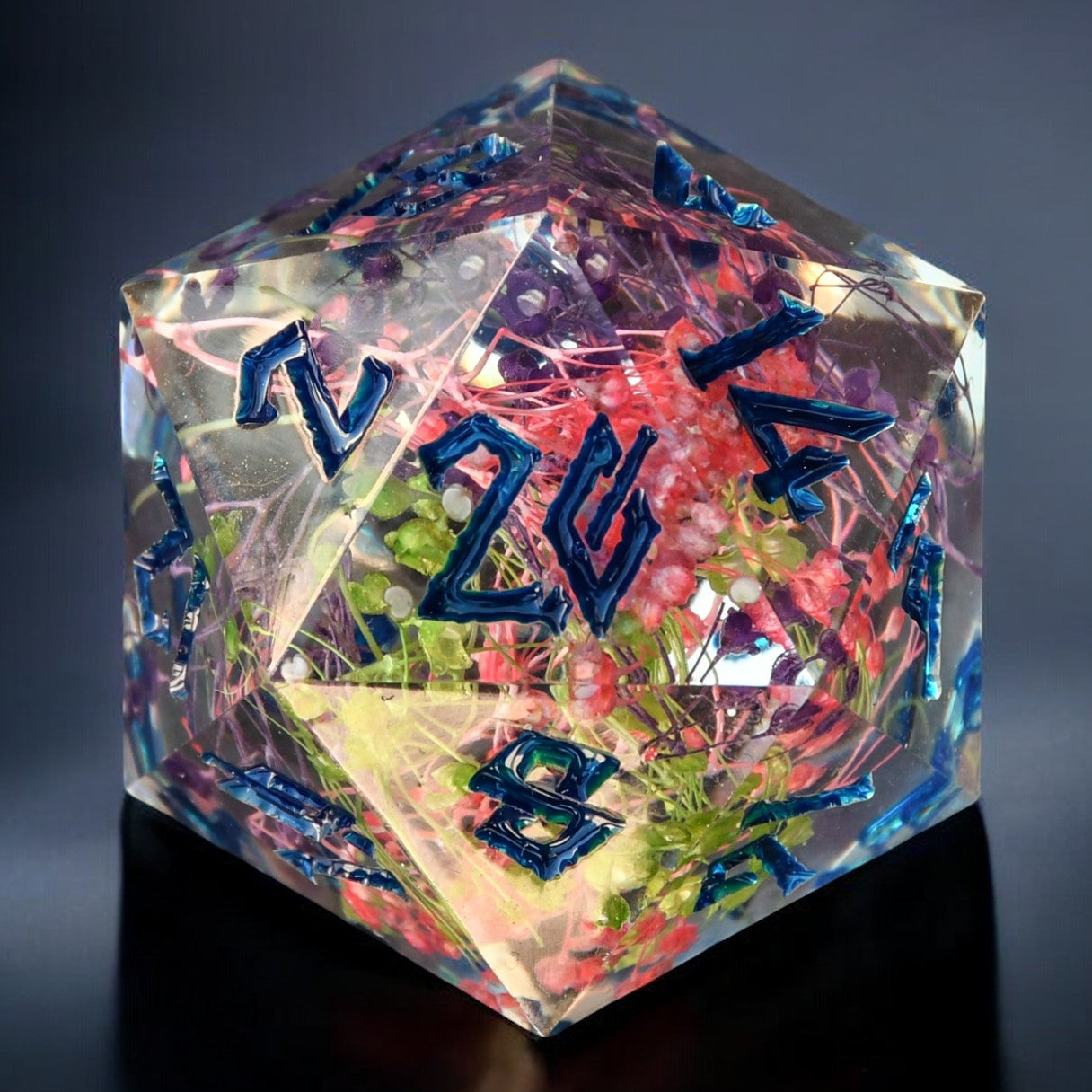 Garden Bouquet Blue Resin 30mm D20