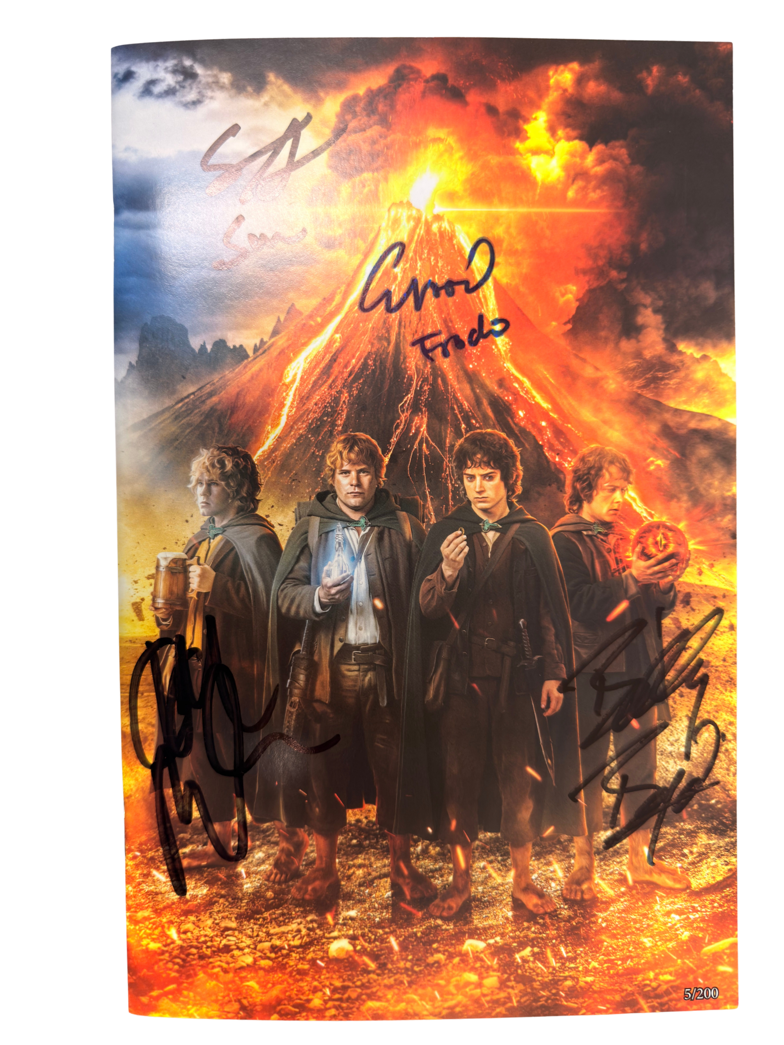 Fan Expo Chicago Lord of the Rings Exclusive Signed by Elijah, Sean, Dominic & Billy