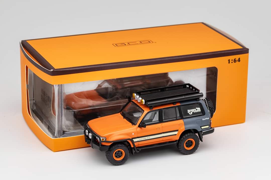 GCD Toyota Land Cruiser LC80 Modified Version With Accessories 1:64