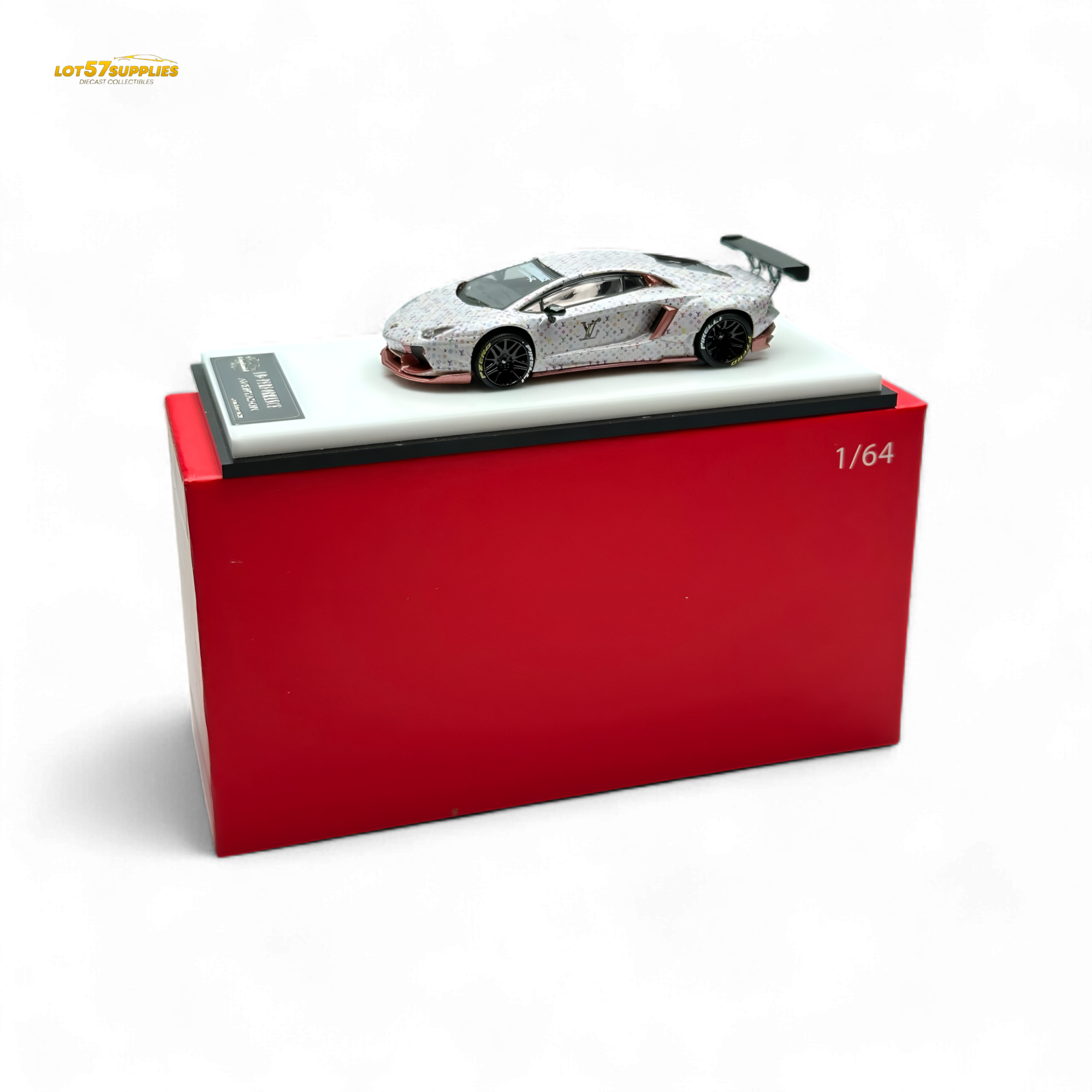 King Model Lamborghini Aventador LP700-4 LB 1.0 White LV Livery 1:64