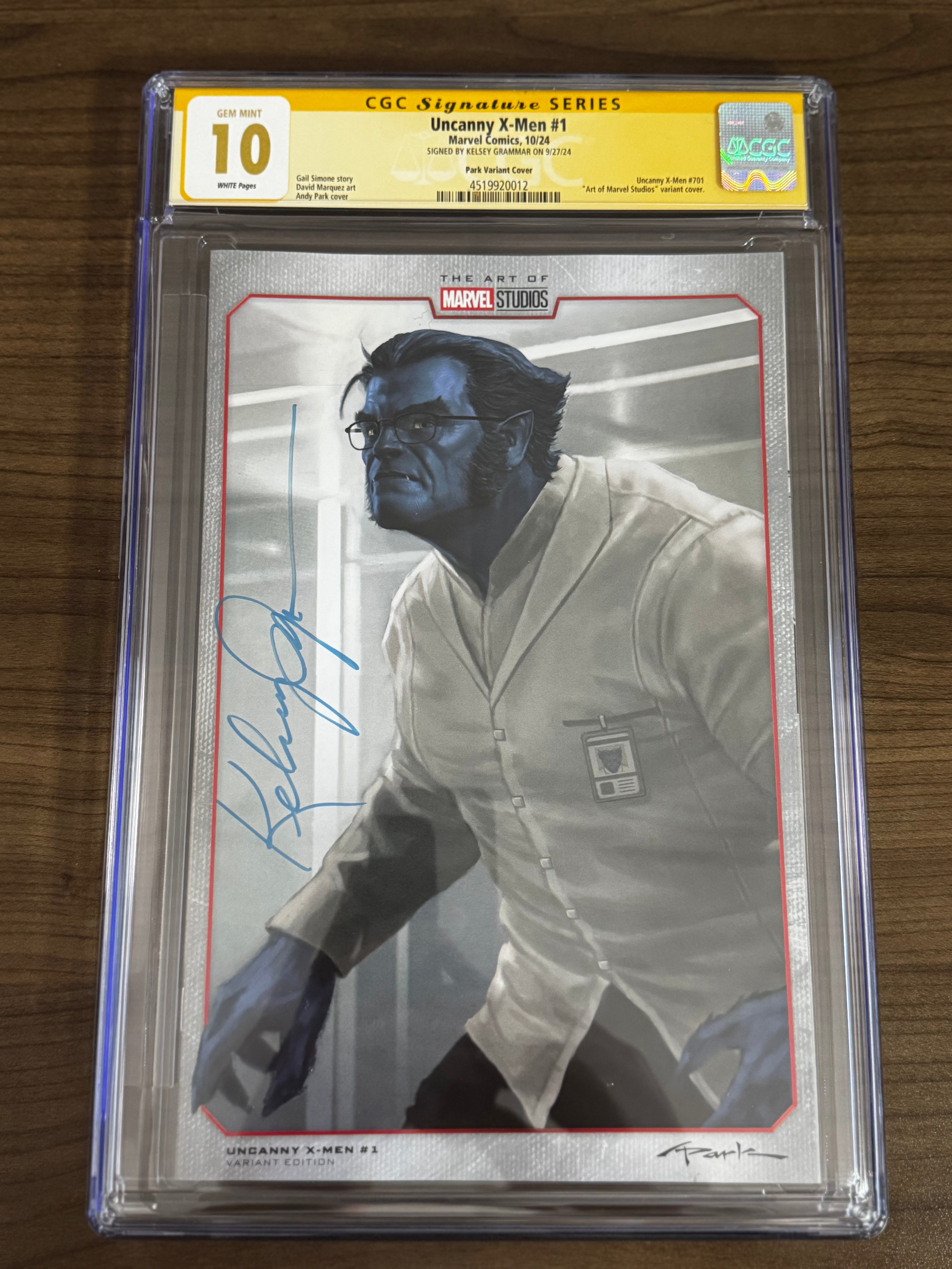 UNCANNY X-MEN #1 SIGNED BY KELSEY GRAMMER 10.0 GEM MINT SS YELLOW LABEL [IN STOCK]