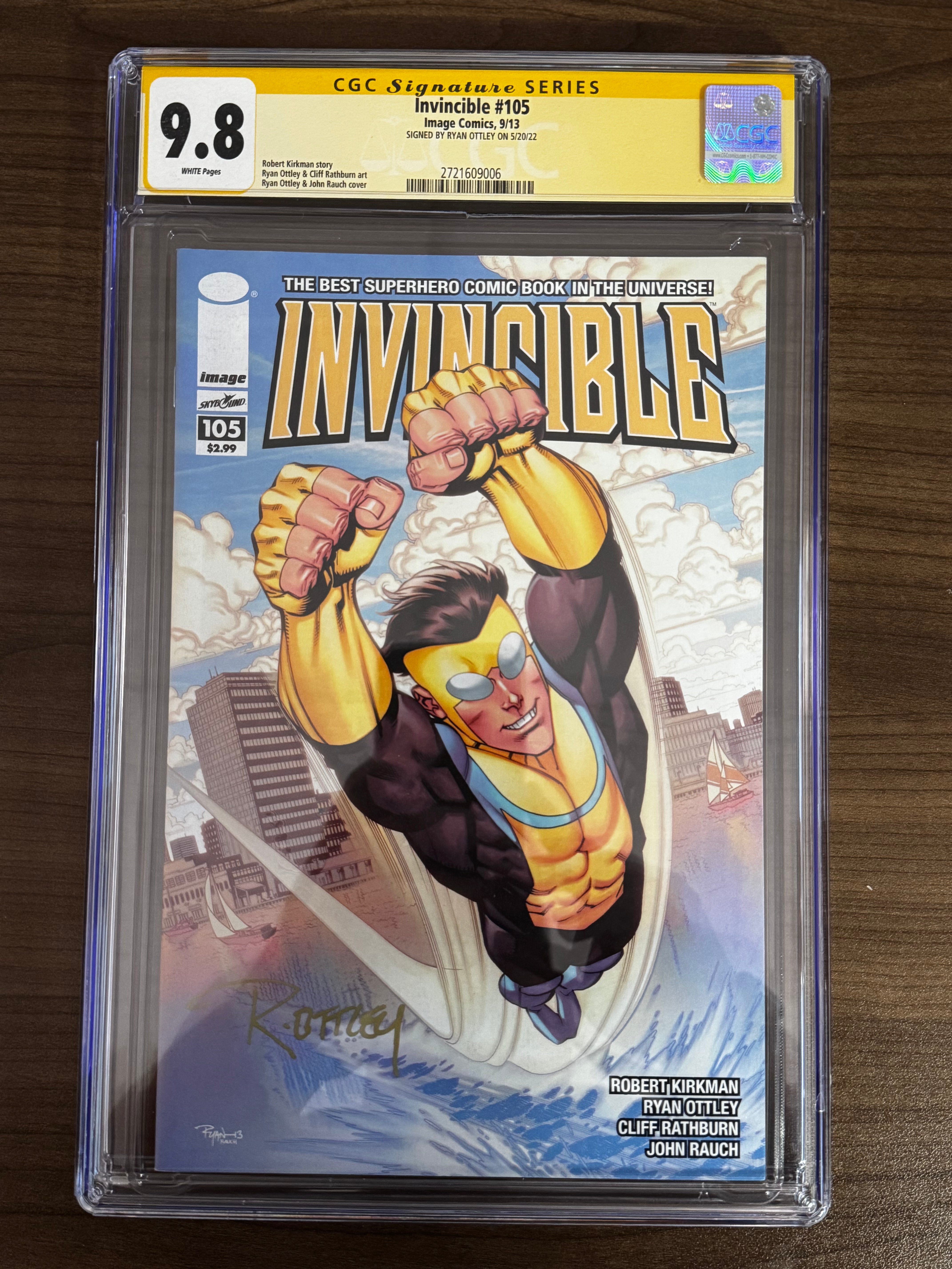 INVINCIBLE #105 SIGNED BY RYAN OTTLEY CGC 9.8 SS YELLOW LABEL [IN STOCK]