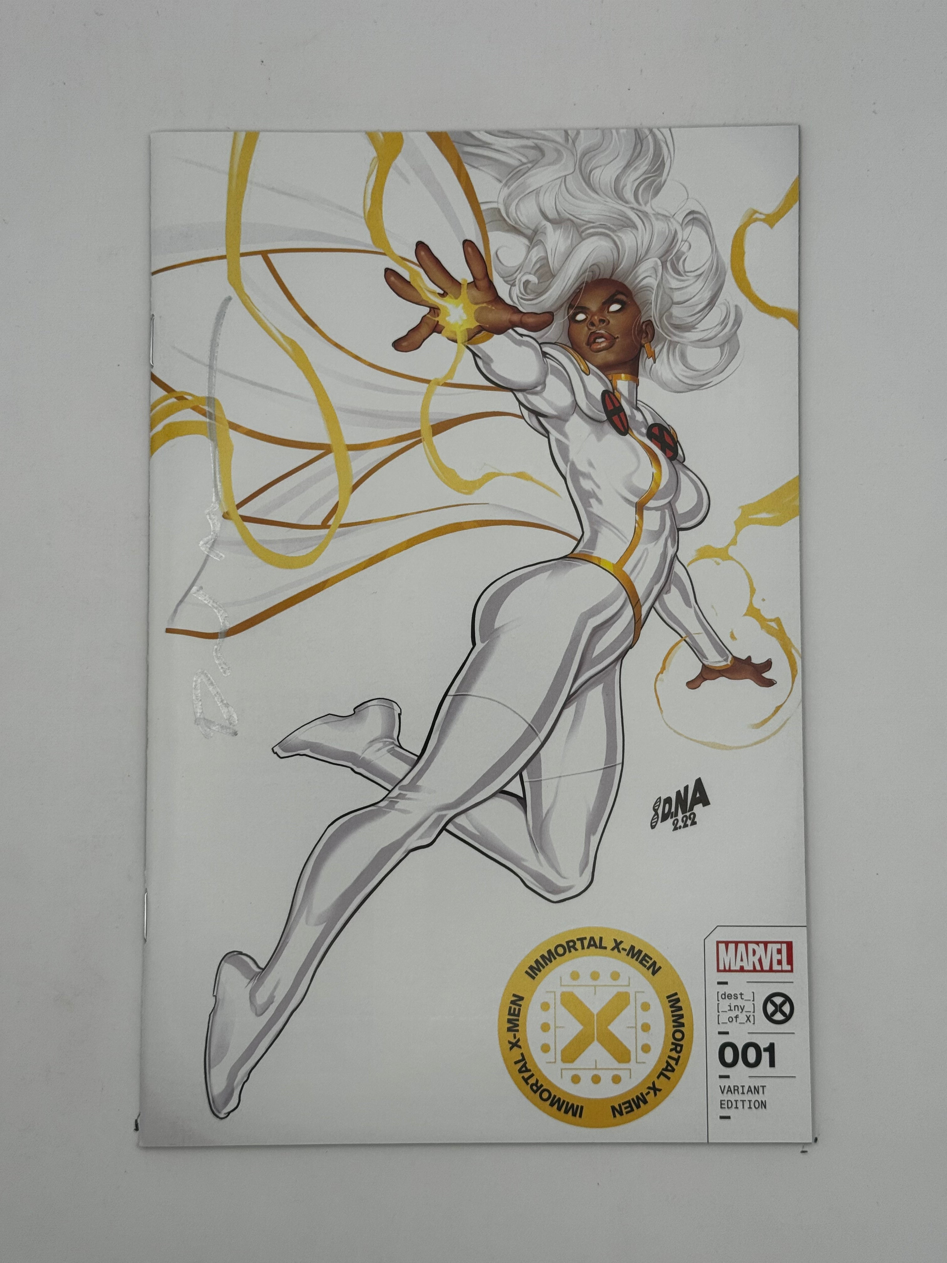 [SIGNED by David Nakayama] IMMORTAL X-MEN 1 UNKNOWN COMICS DAVID NAKAYAMA EXCLUSIVE VAR (11/30/2022)