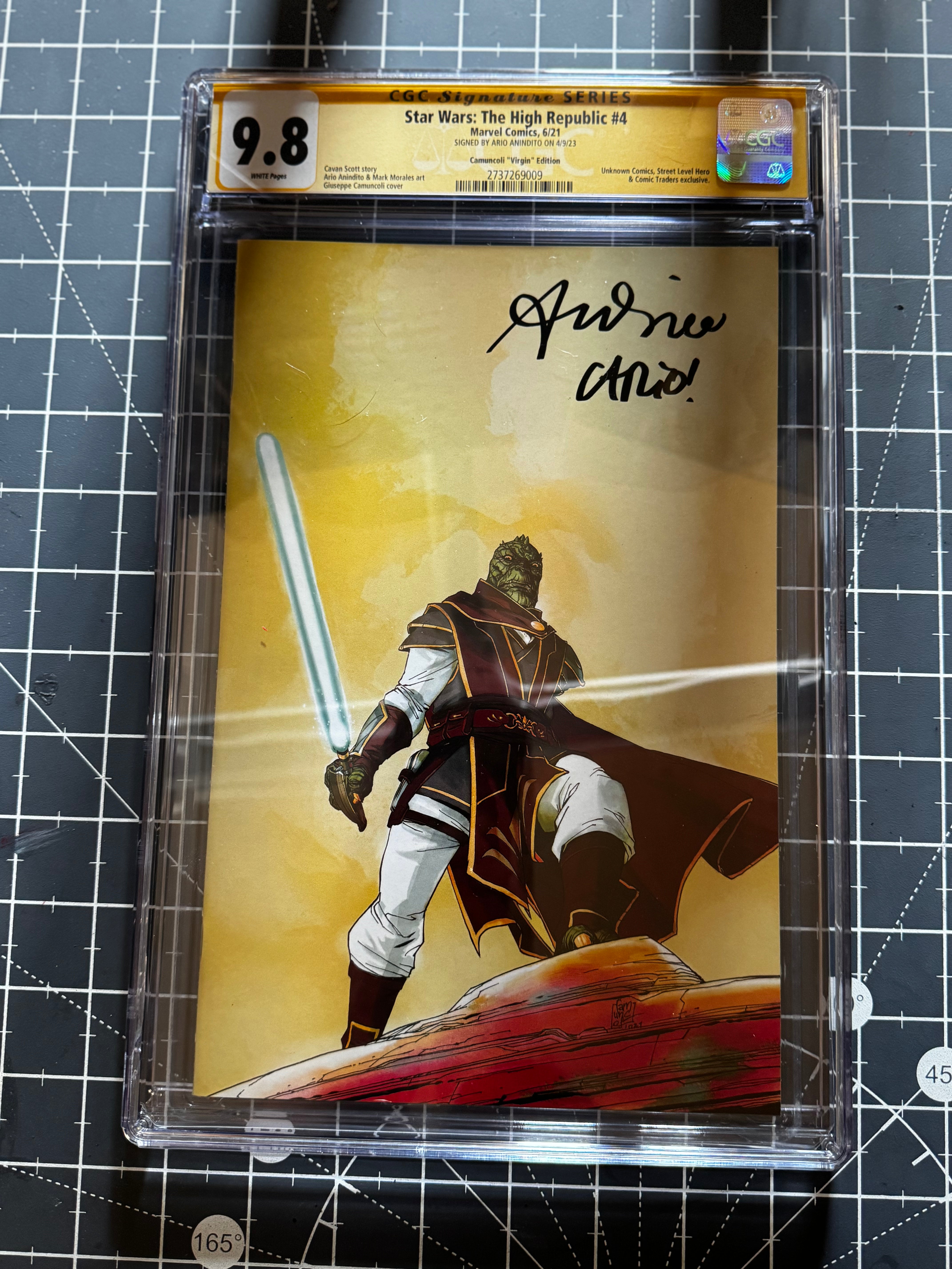 Star Wars The High Republic #4 Virgin Signed by Ario Anindito CGC 9.8 Yellow Label Camuncoli Exclusive Var