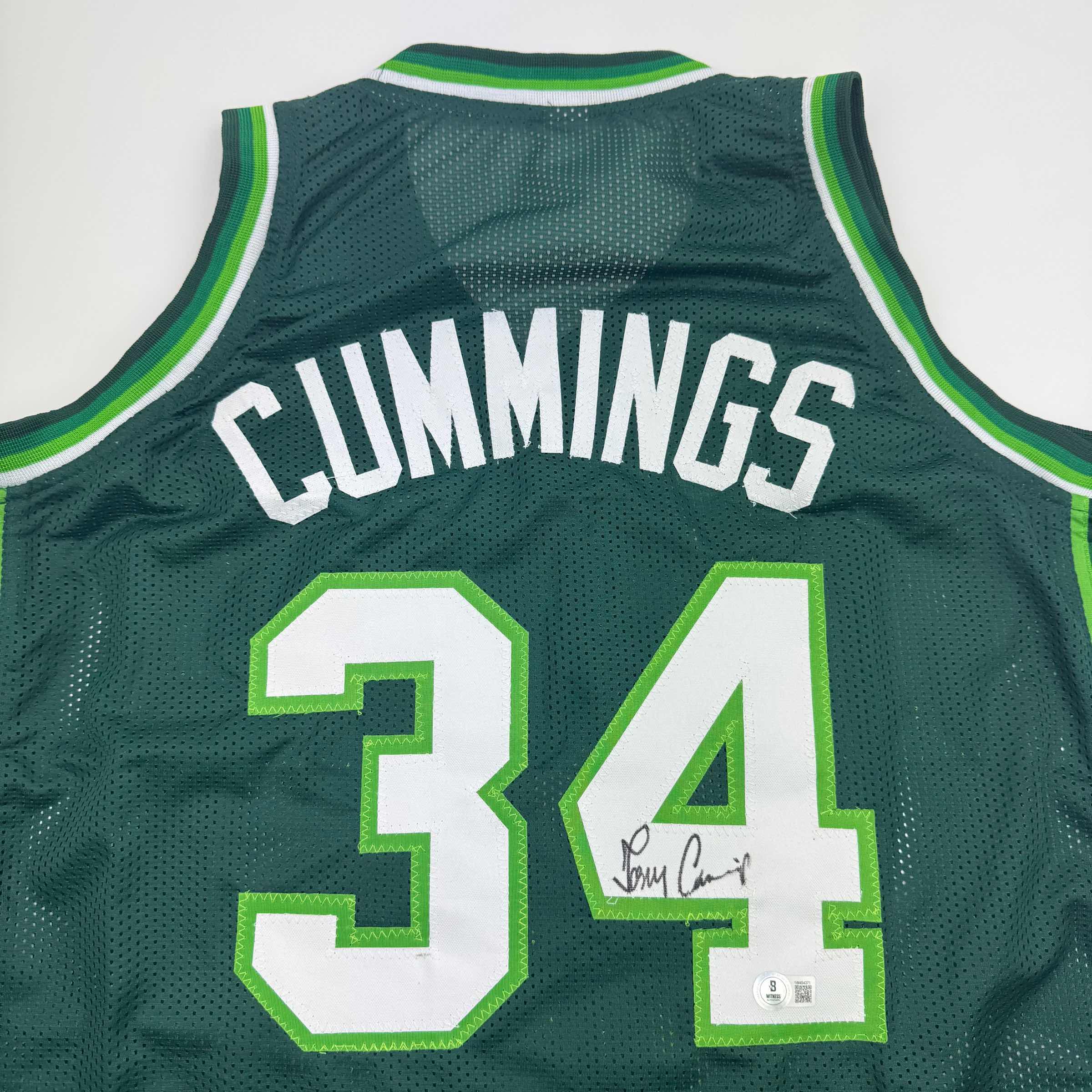 Autographed/Signed Terry Cummings Milwaukee Green Basketball Jersey Beckett BAS COA