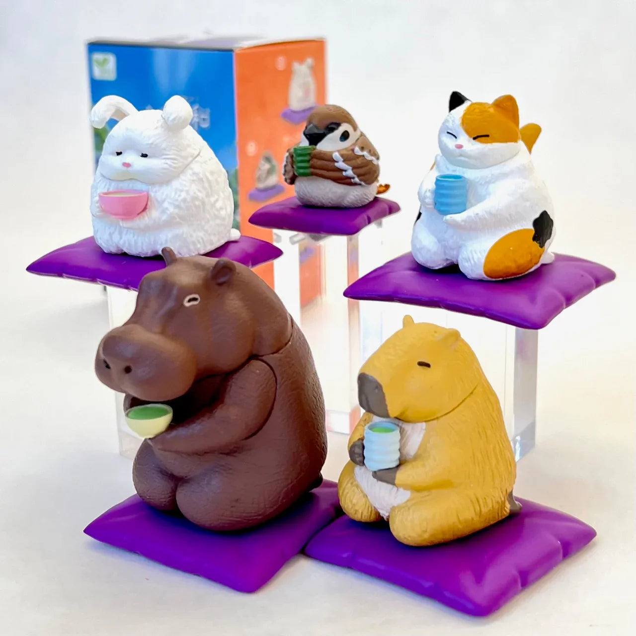 TEA TIME ANIMALS FIGURINE BLIND BOX (1 Blind Box)
