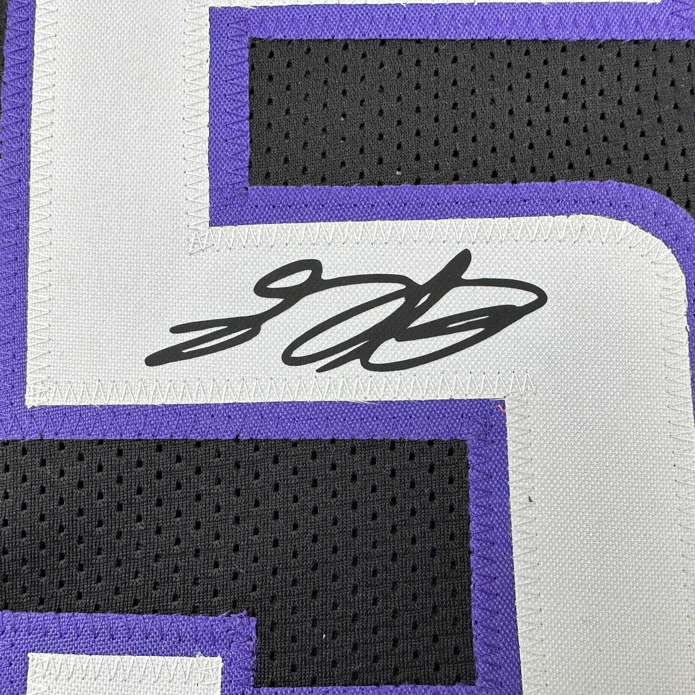 Facsimile Autographed De'Aaron Fox Sacramento Black Reprint Laser Auto Basketball Jersey Size Men's XL
