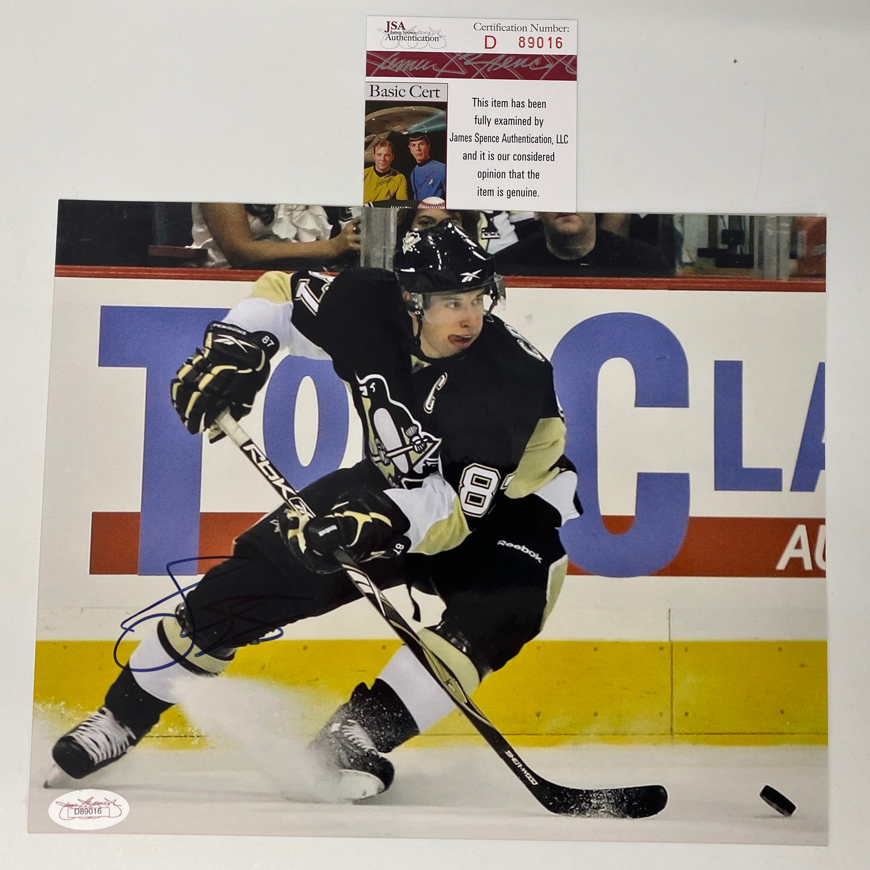 Autographed/Signed Sidney Crosby Pittsburgh Penguins 8x10 Hockey Photo JSA COA