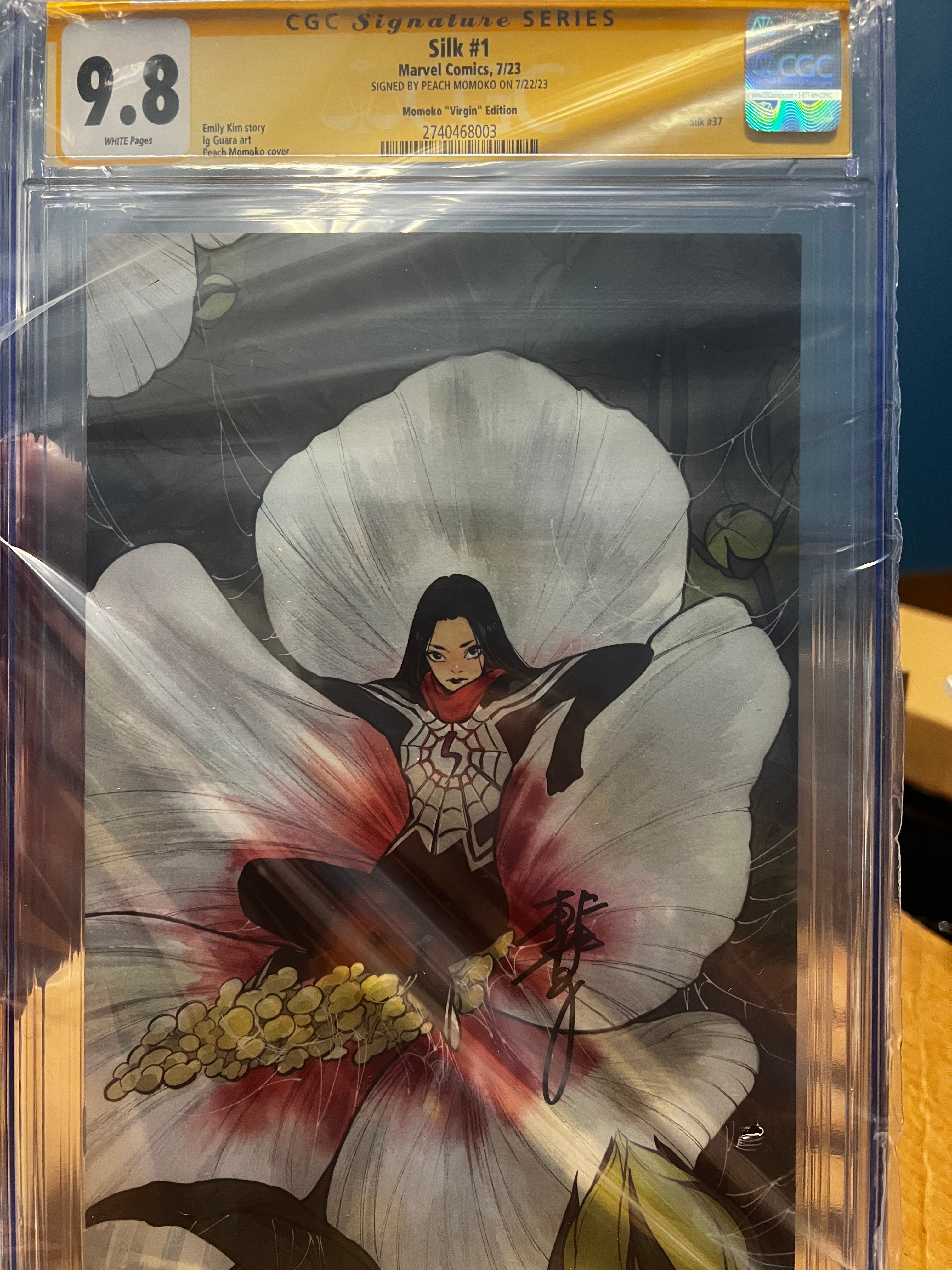 CGC 9.8 YELLOW LABEL SILK 1 [1:100] VIRGIN MOMOKO SIGNED BY PEACH