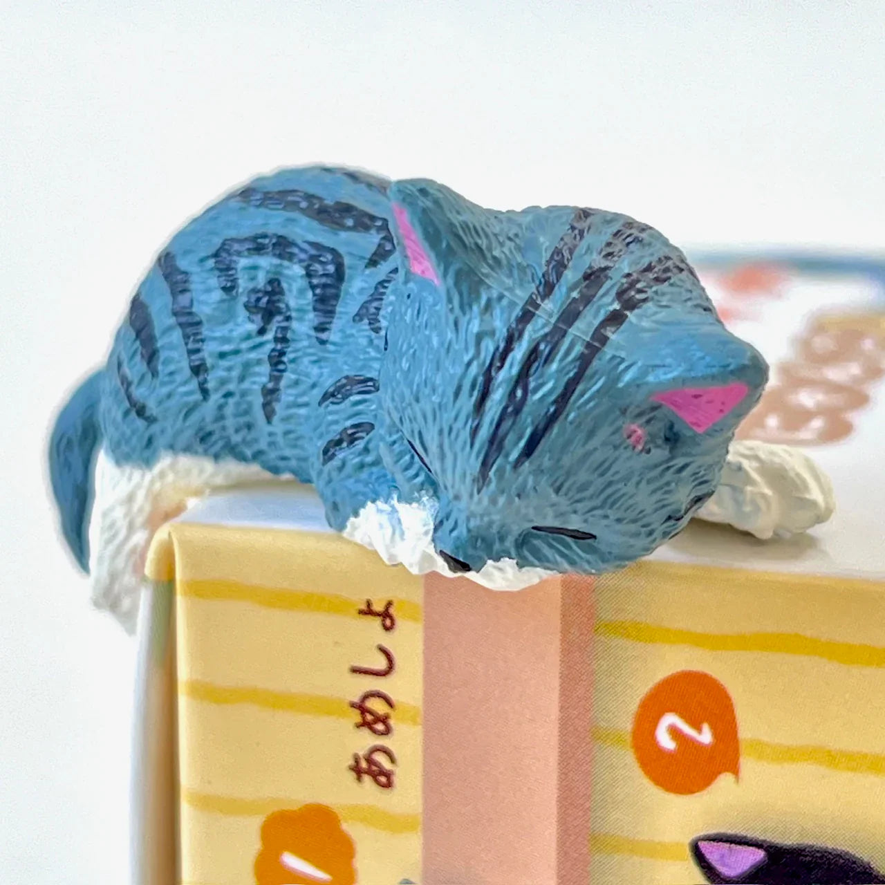 Resting Cats Blind Box (1 Blind Box)