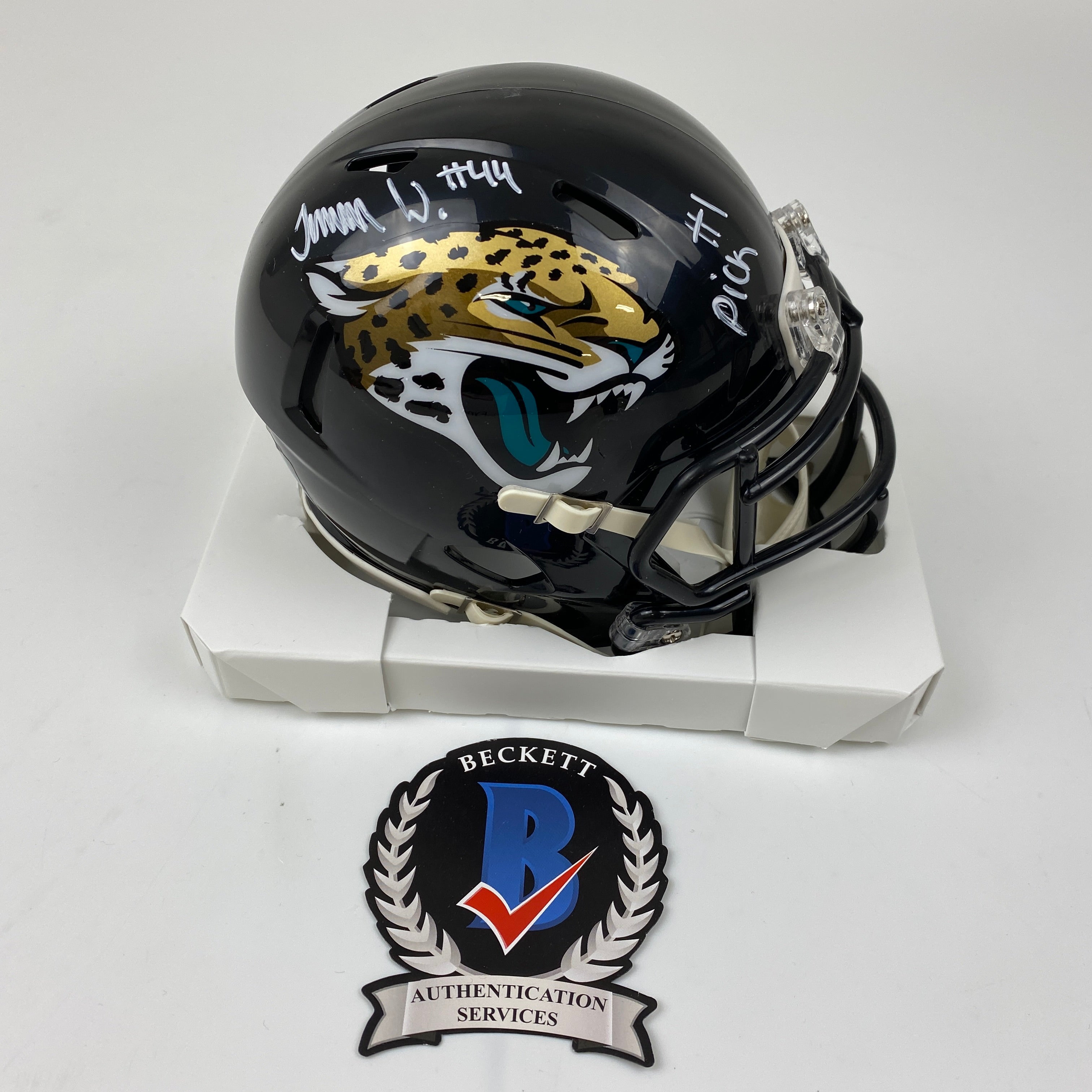 Autographed/Signed Travon Walker #1 Pick Jacksonville Jaguars Jags Mini Football Helmet Beckett BAS COA