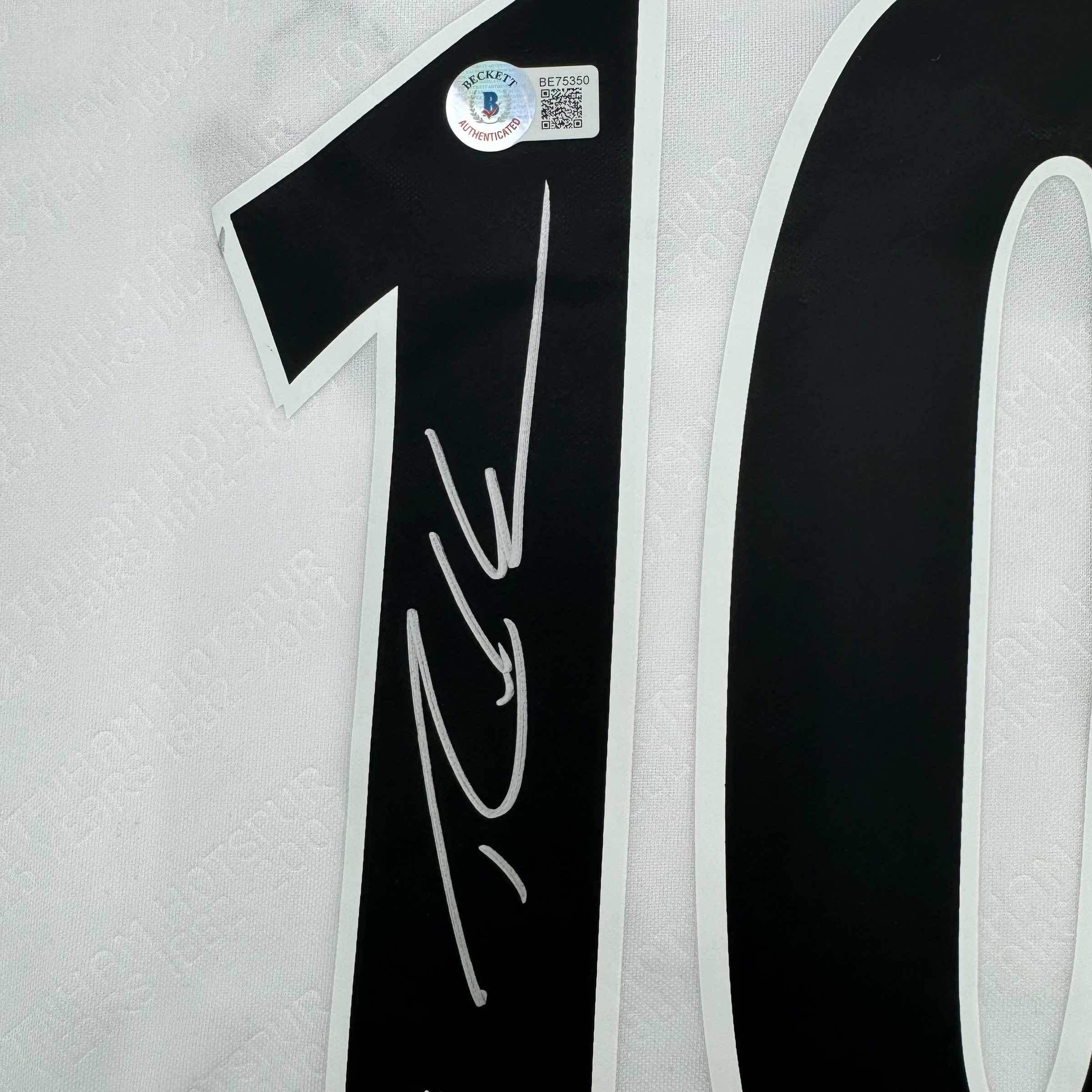 Autographed/Signed Robbie Keane Tottenham White Soccer Jersey Beckett BAS COA