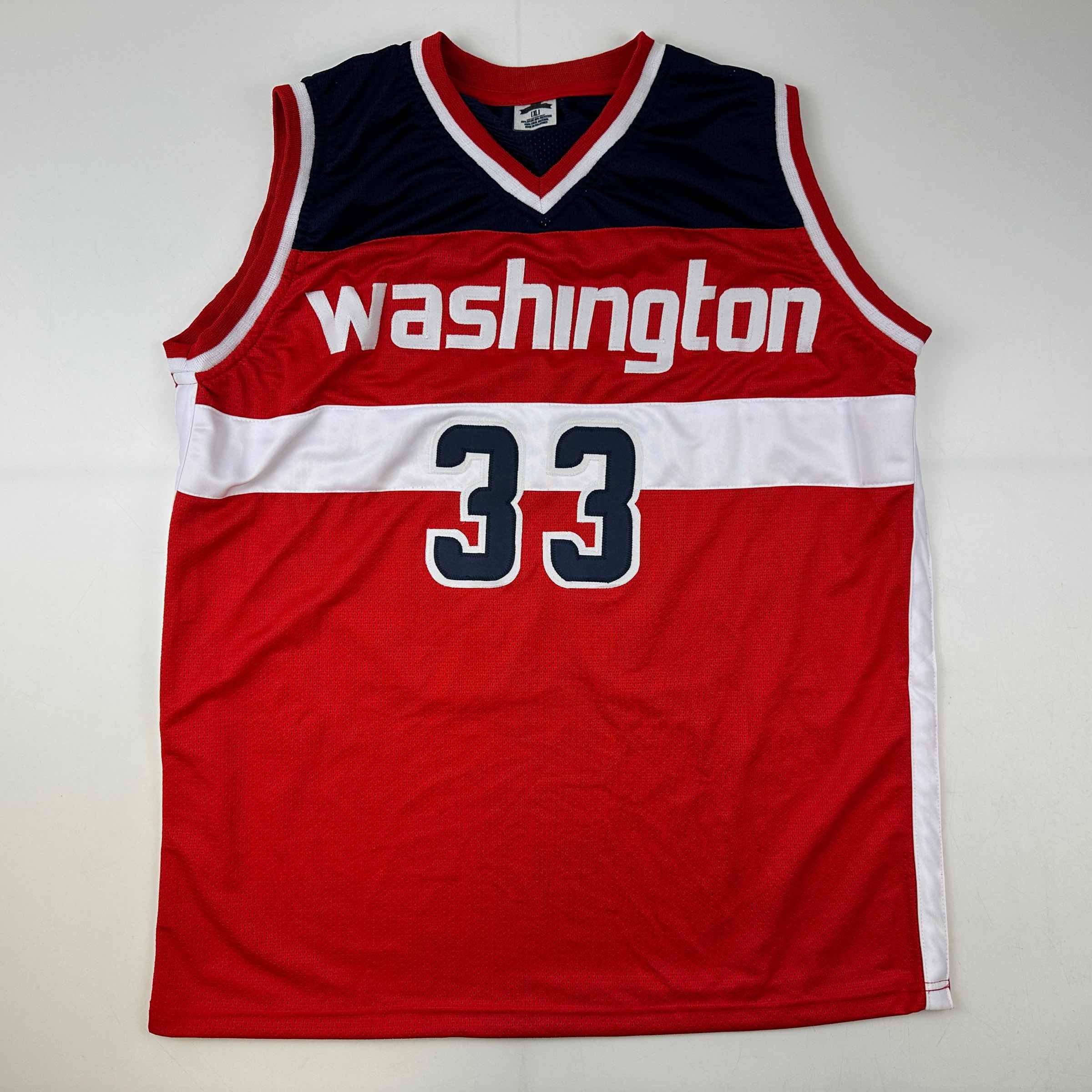 Facsimile Autographed Kyle Kuzma Washington Red Reprint Laser Auto Basketball Jersey Size Men's XL