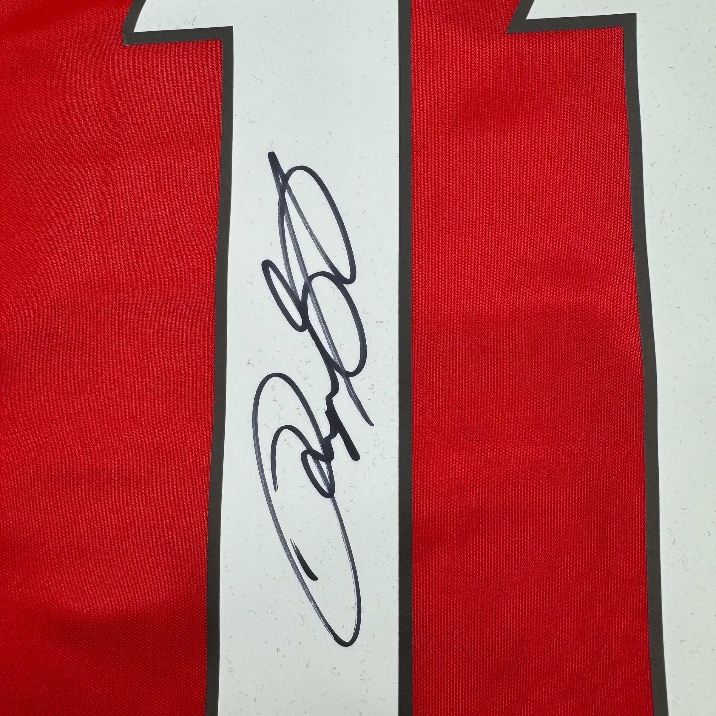 Autographed/Signed Ryan Giggs Manchester United Red Soccer Jersey Beckett BAS COA