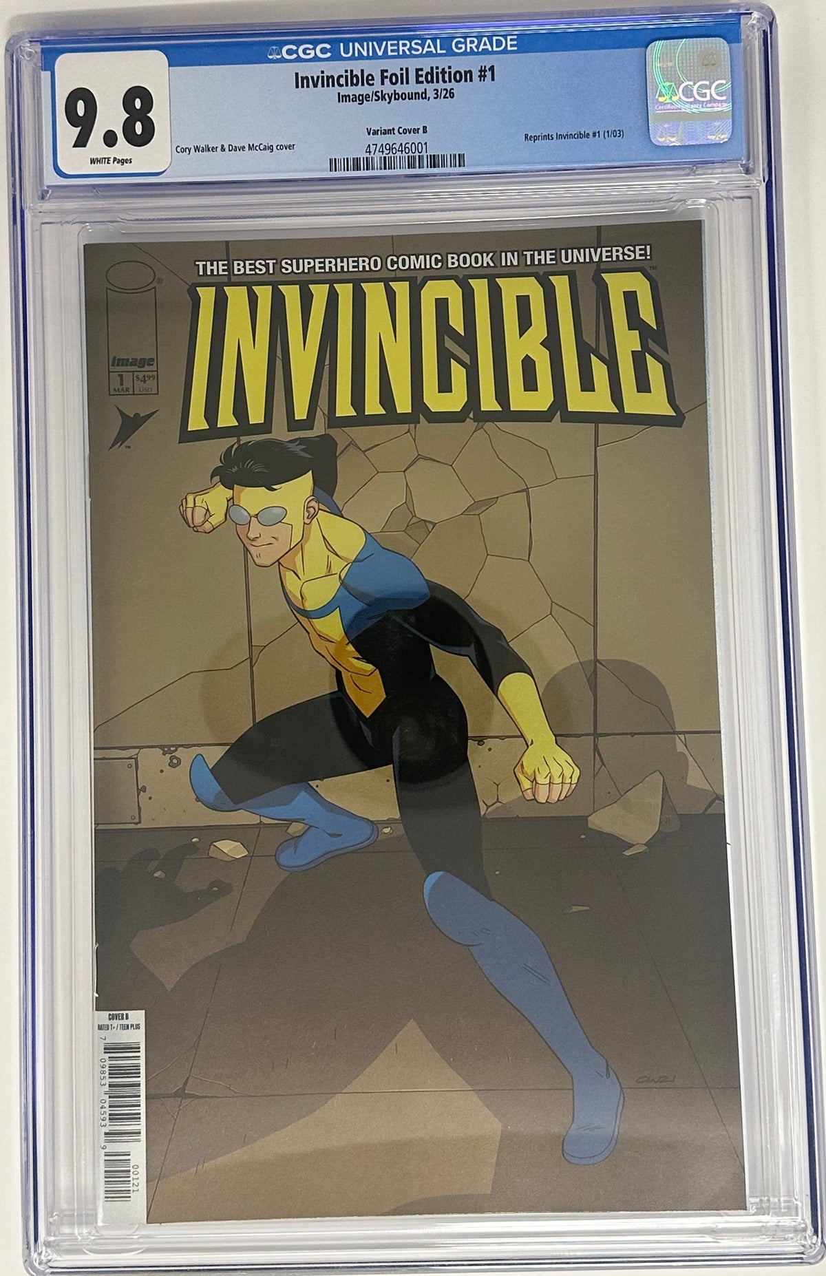 INVINCIBLE FOIL EDITION #1 CGC 9.8 BLUE LABEL WALKER & MCCAIG COVER B REPRINT VAR [IN STOCK]